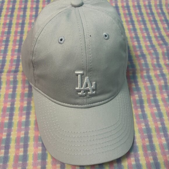 Los Angeles Dodgers Lad MLB New Era Fitted Cap - Picture 1 of 8